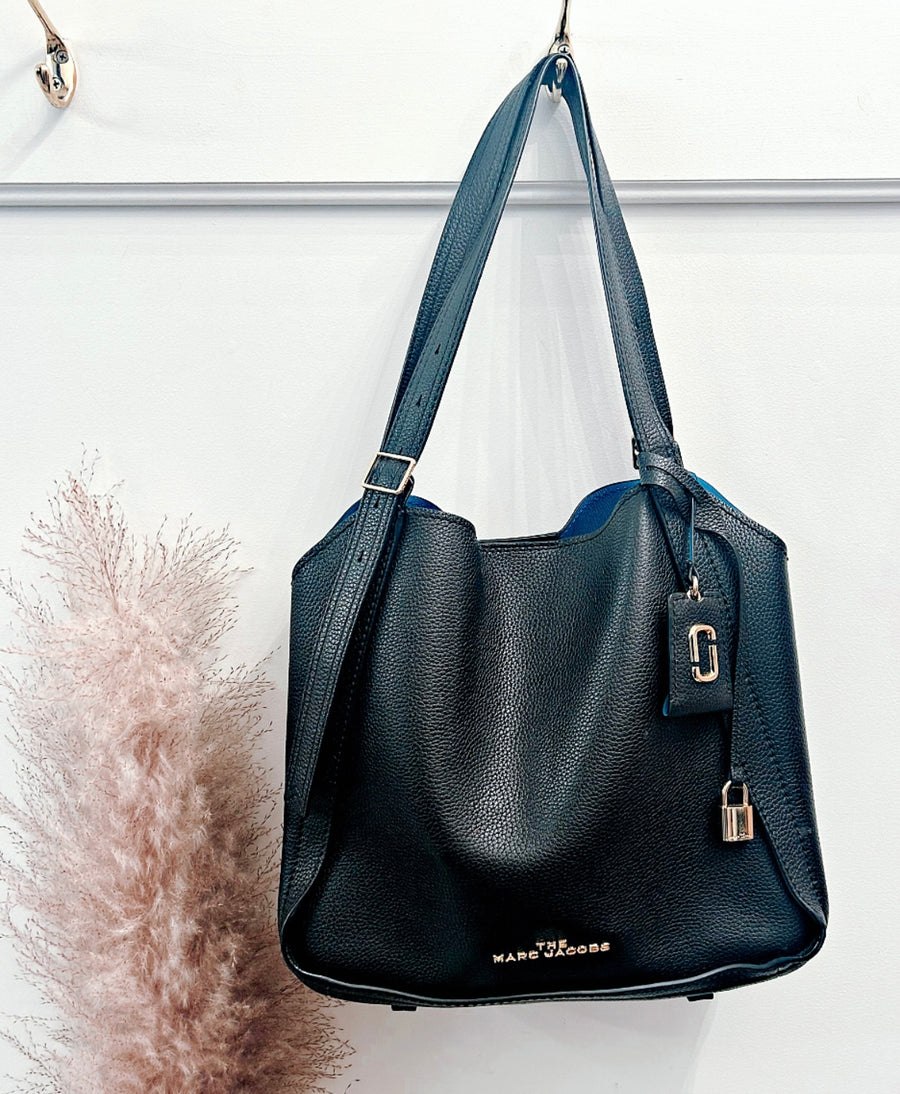 MARC JACOBS DIRECTOR HOBO CONSIGNMENT – Shut Up N Wear It