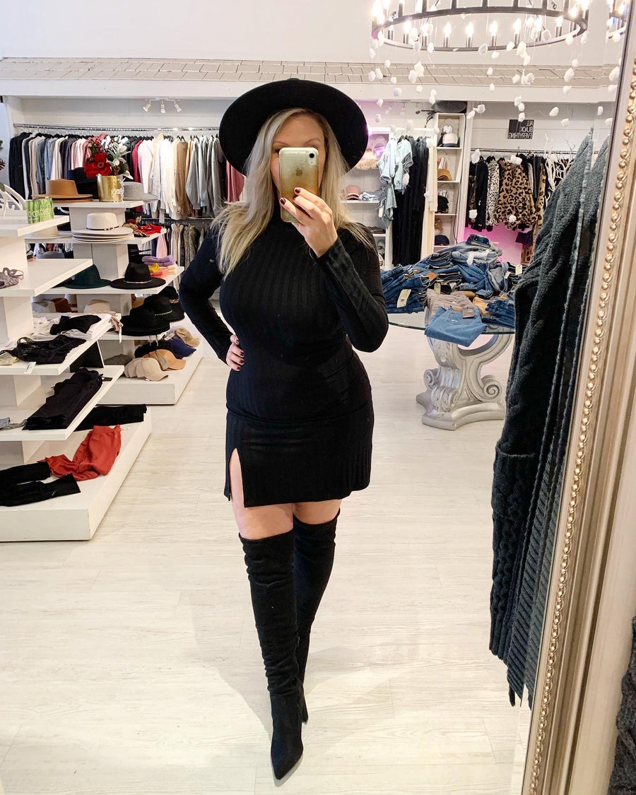 SALMA RIBBED TURTLE NECK DRESS