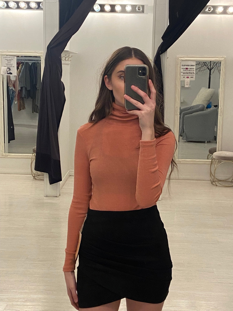 TYLA RIBBED TURTLENECK BODYSUIT