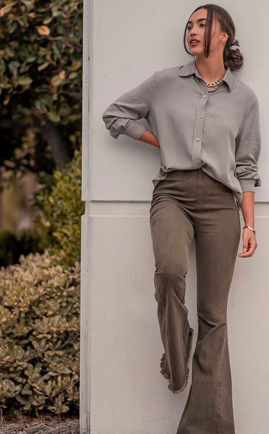 SUTTON BUTTON DOWN SHIRT