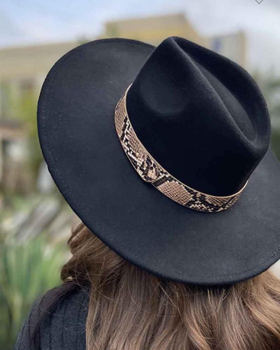 QUINN PYTHON BELT HAT