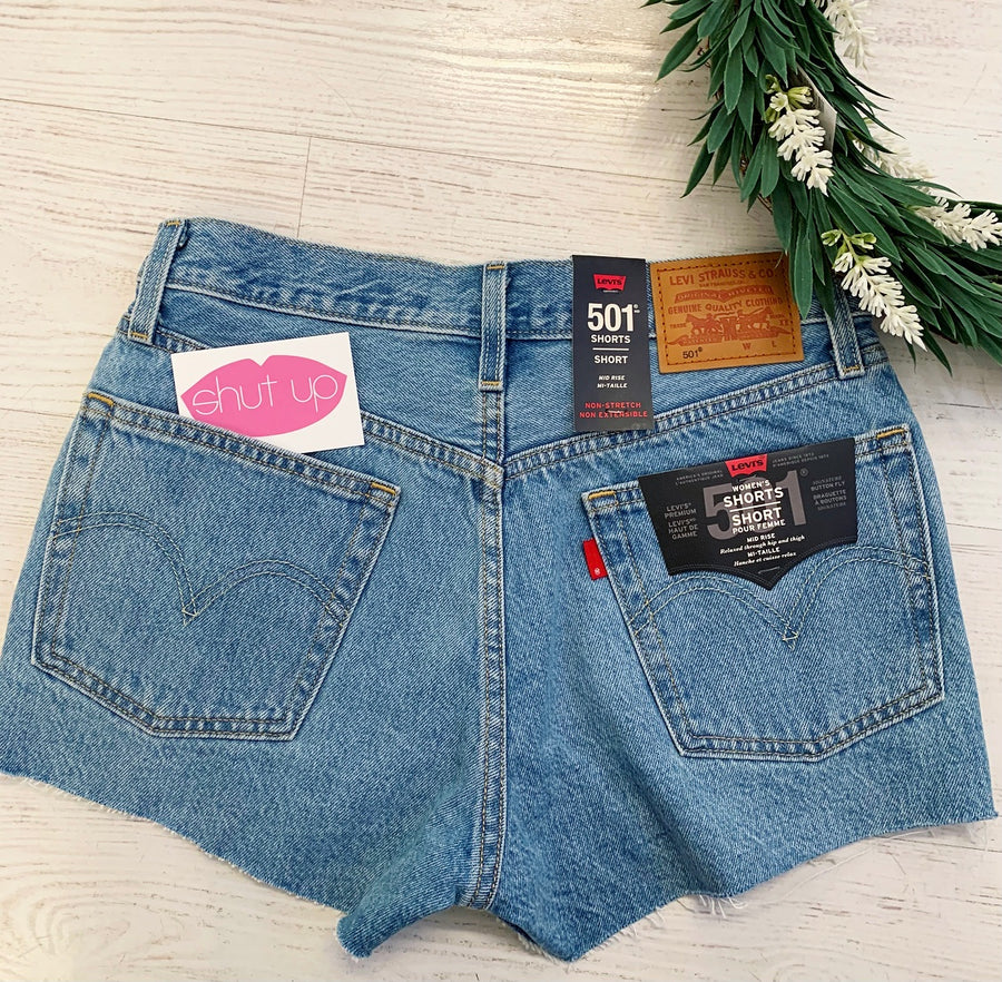 LEVIS SHORT LUXAR LIGHT