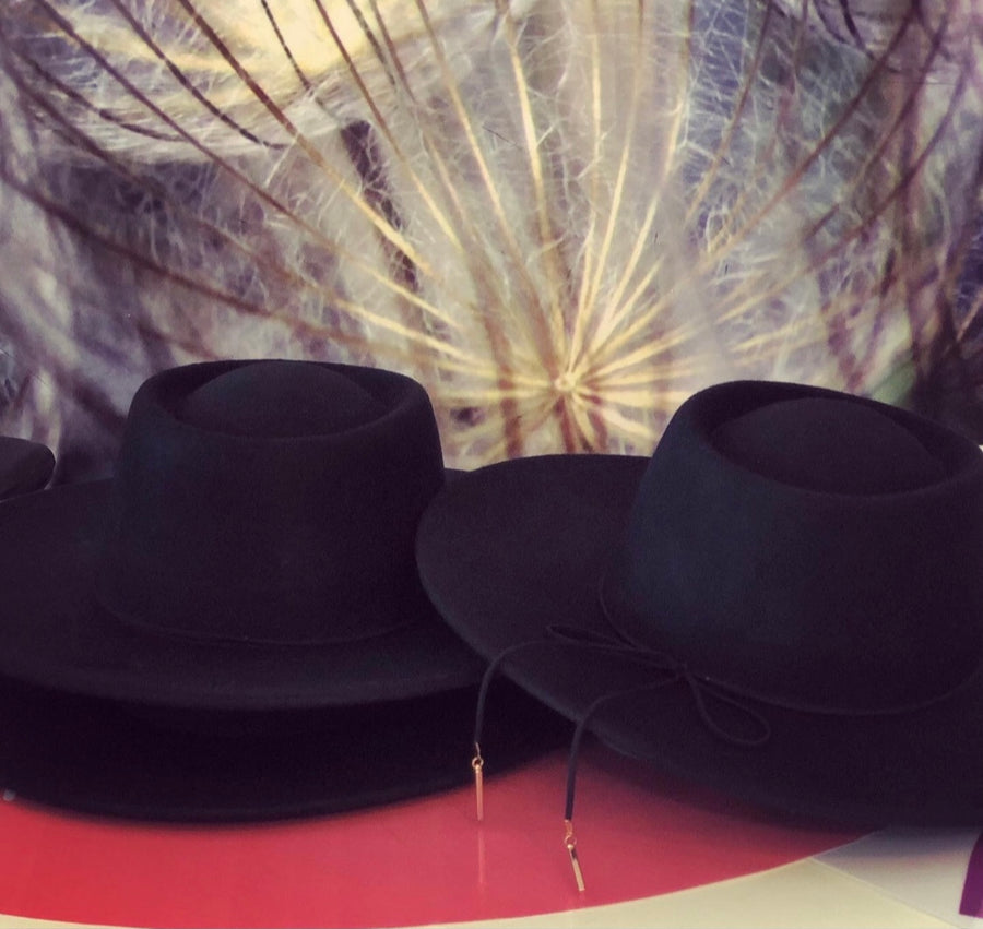 GRETTA WIDE BRIM TIE BELT