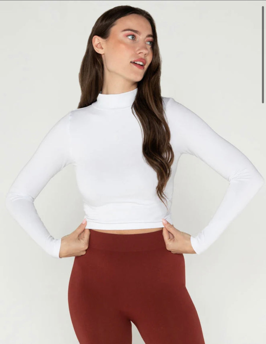 CEST MOI MOCK  CROP LONGSLEEVE