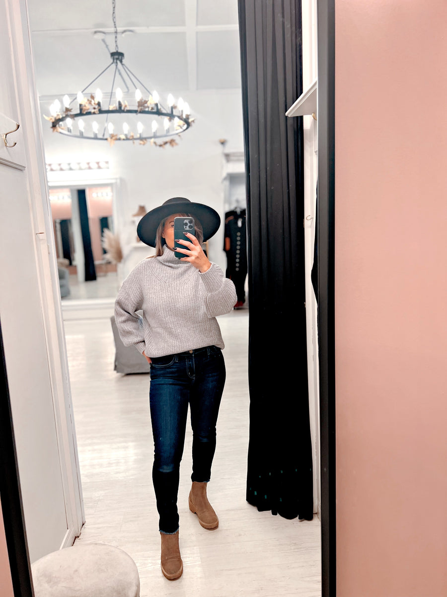 ASPEN MOCK NECK SWEATER